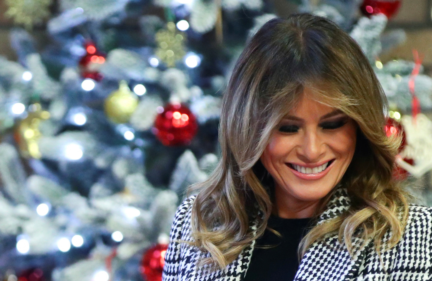 Discovering The Allure Of Melania Trump Perfume