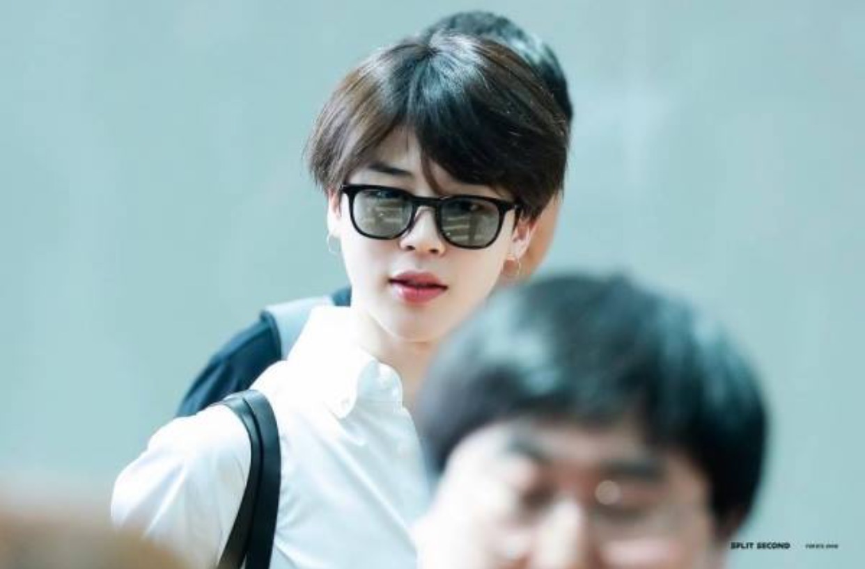 BTS’ Jimin Ignores Ryan Seacrest Before Times Square