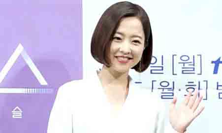 Park Bo Young Joins Lee Byung Hun S Agency Bh Entertainment