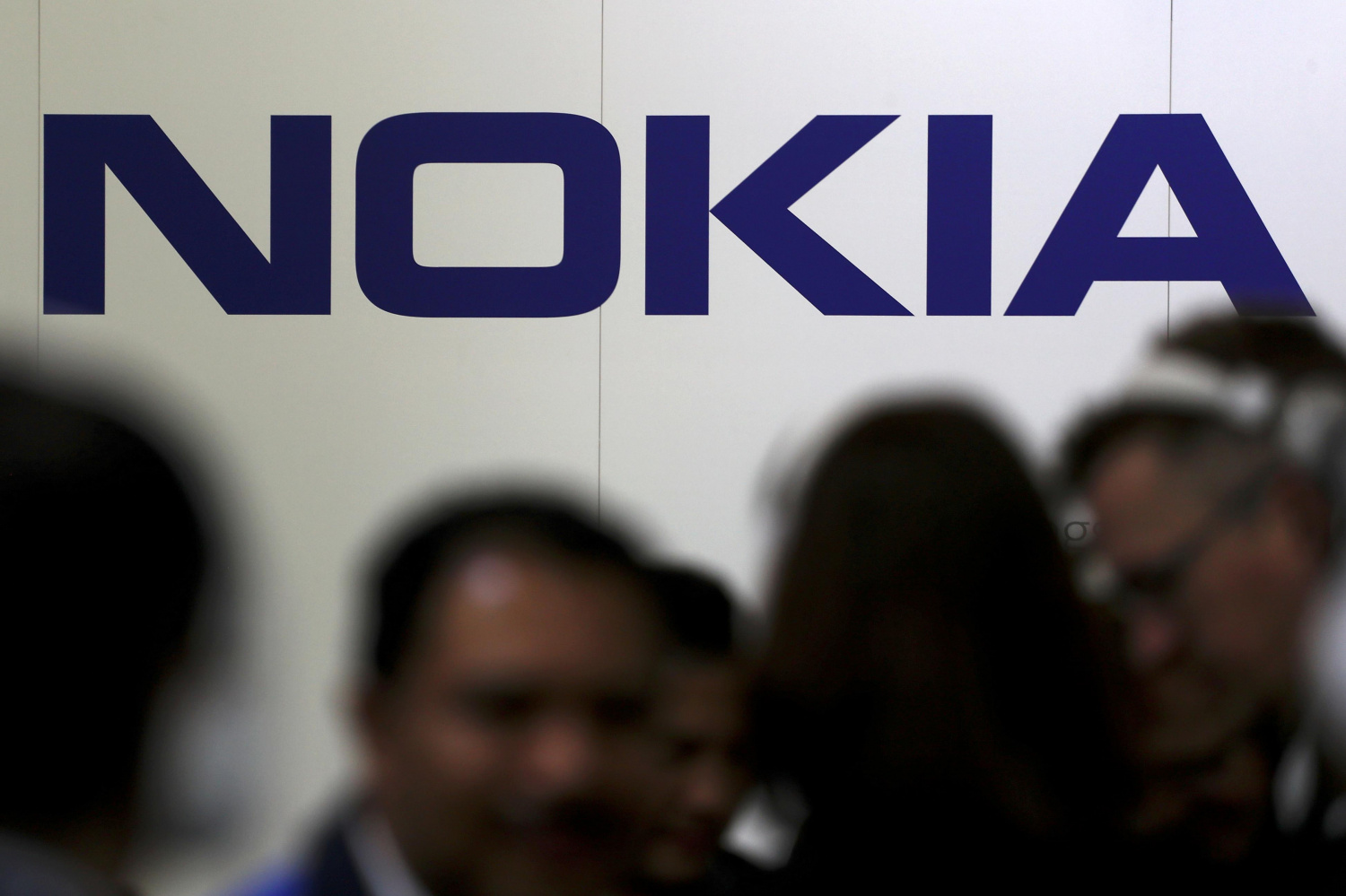 Nokia’s Q3 Results Show Declining Sales but Recovery Signs in North