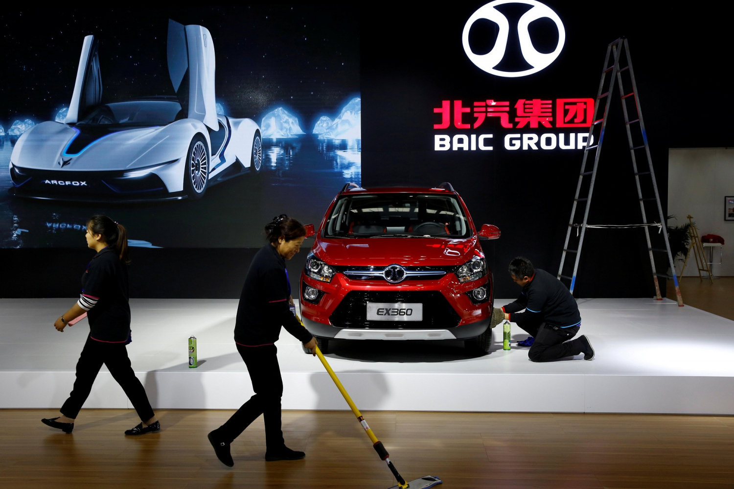 BAIC Group EV Subsidiary Pushing For Swappable Battery Tech To Boost Demand