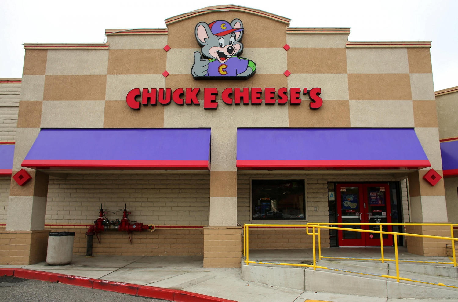 Chuck E Cheese Charts