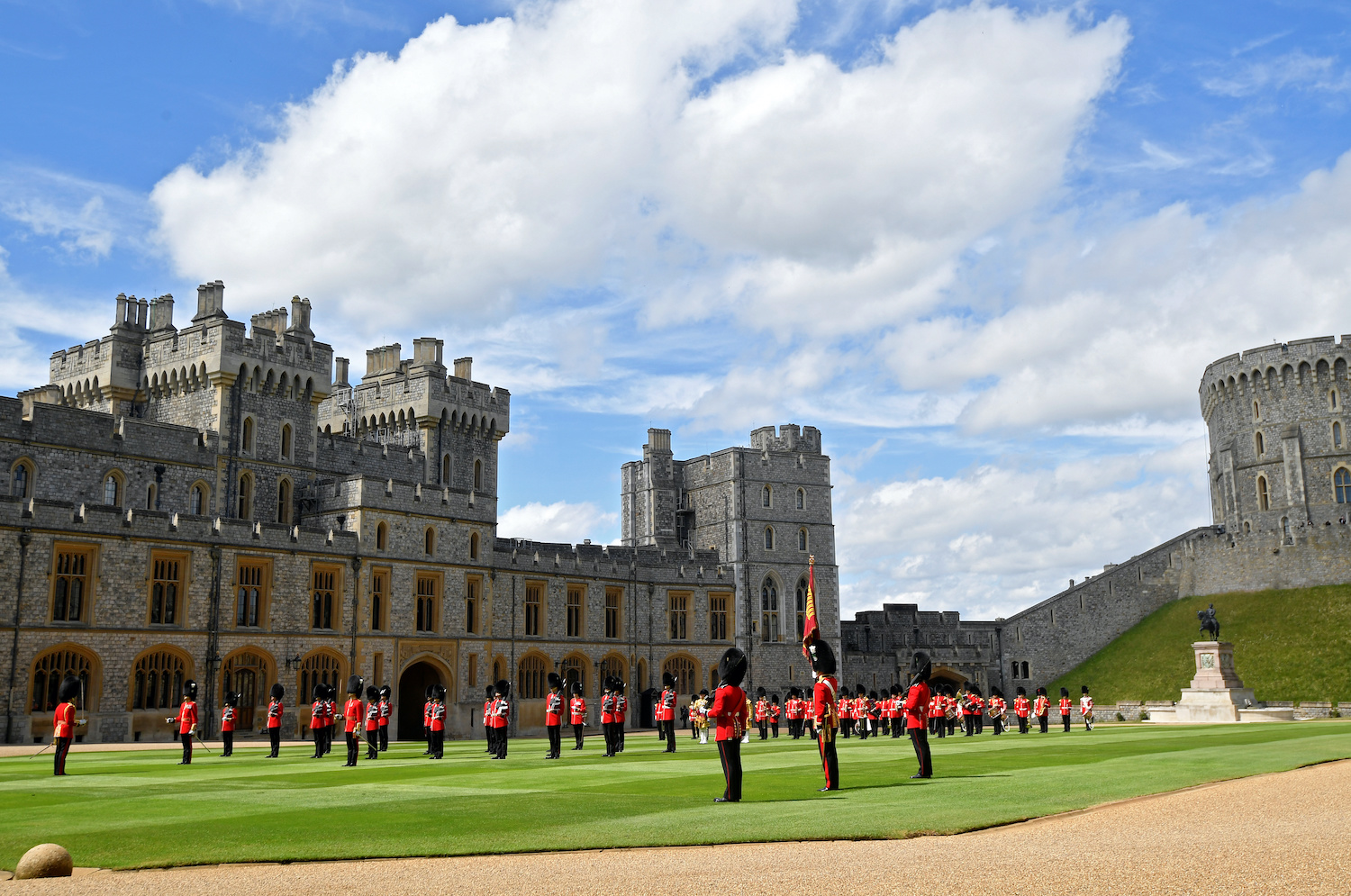 Windsor Castle And Other Palaces Reopen; Good News For Queen Elizabeth