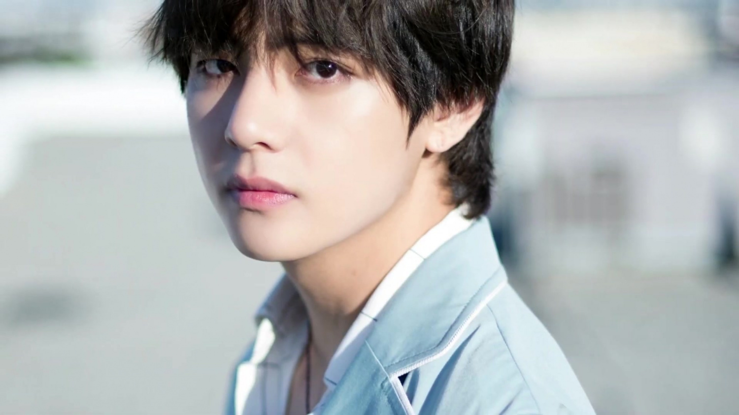 Bts V S Mystery Post Finally Solved By Detective Armys