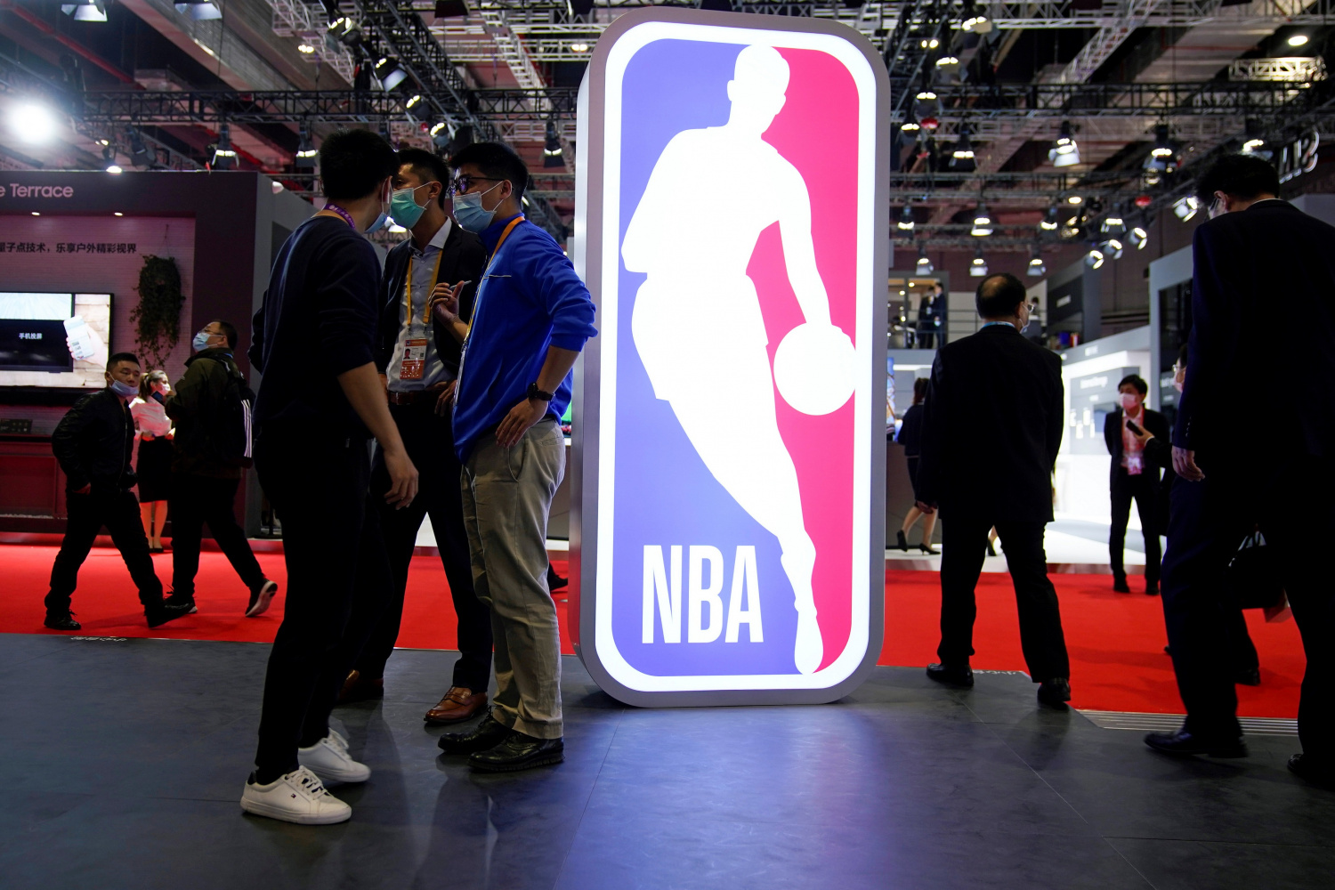 NBA’s Media Rights Up for Grabs: Who Will Secure the $75 Billion Deal? : Sports : Business Times