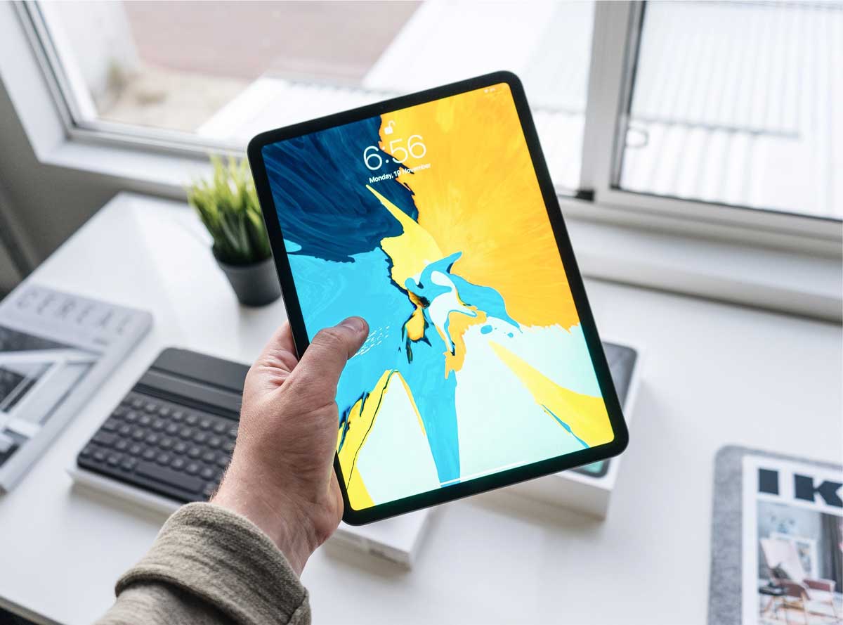 An iPad Pro With OLED Display? Rumors Say It Is Coming In ...