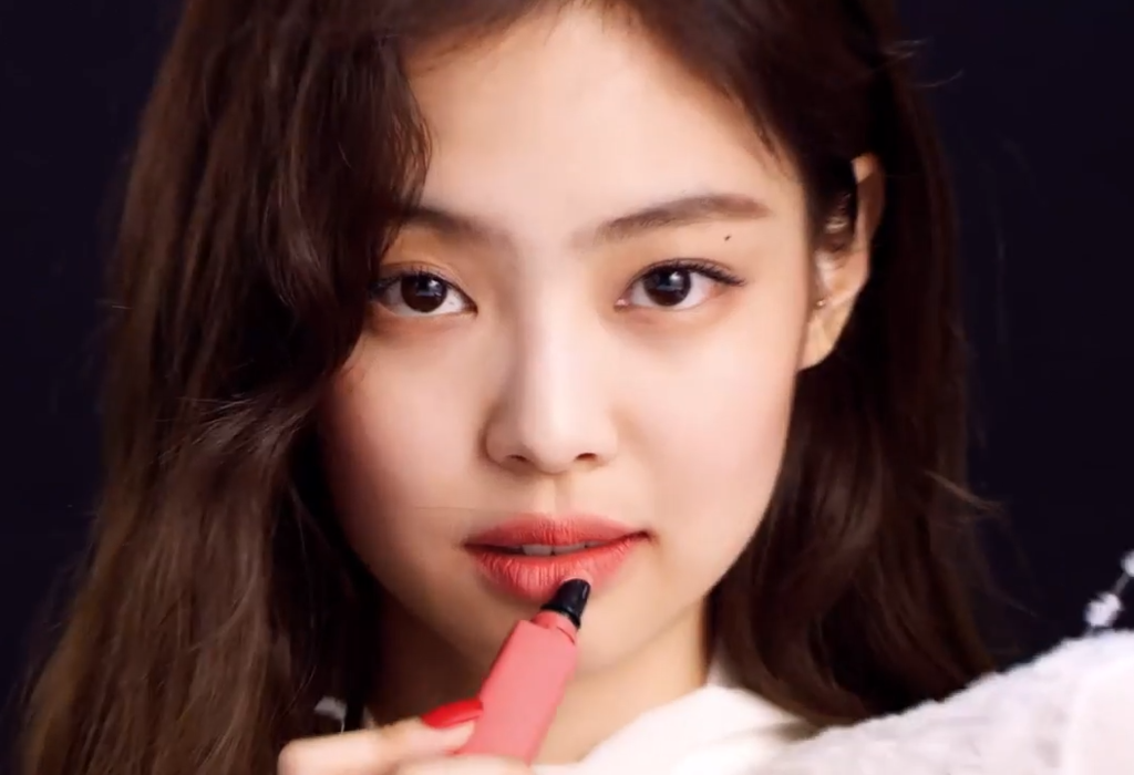 BLACKPINK: Why Netizens Think Jennie Has A 'Perfect' Life? The Truth ...