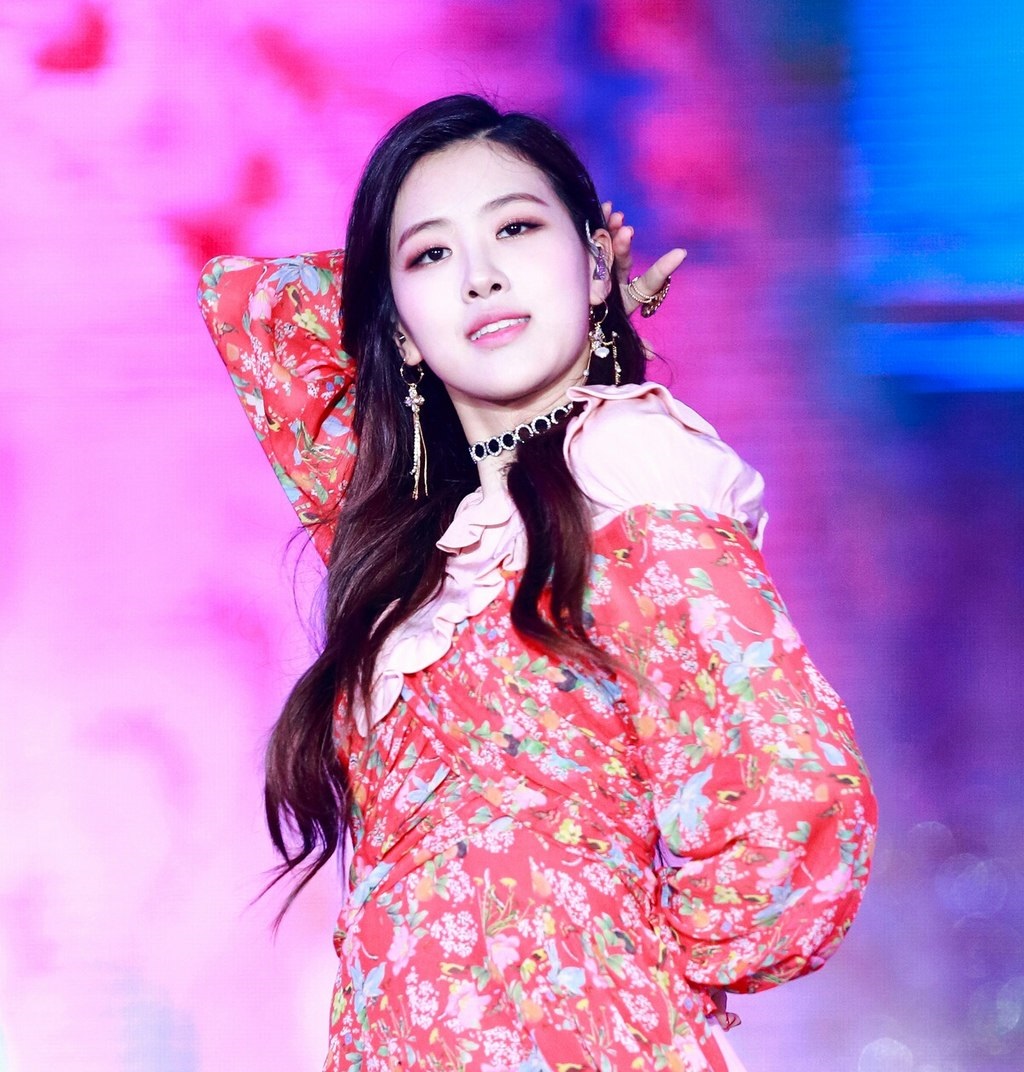 BLACKPINK Dating Rumors: Is Rosé Seeing Anyone In 2021?