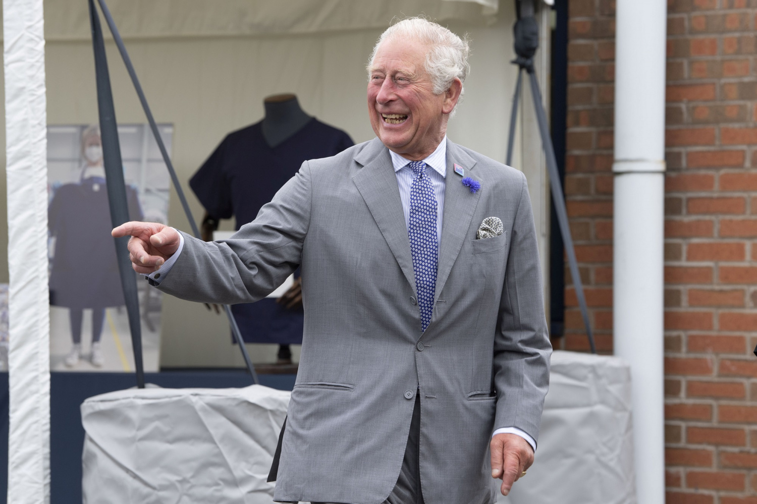 Prince Charles Health: Concerns Over Royal's 'Sausage Fingers' Rise