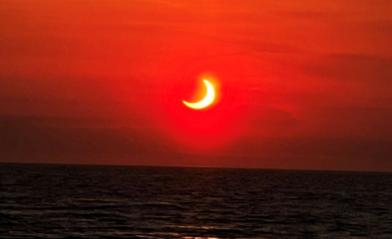 Rare 'Ring Of Fire' Solar Eclipse Stuns Sky Watchers With ...