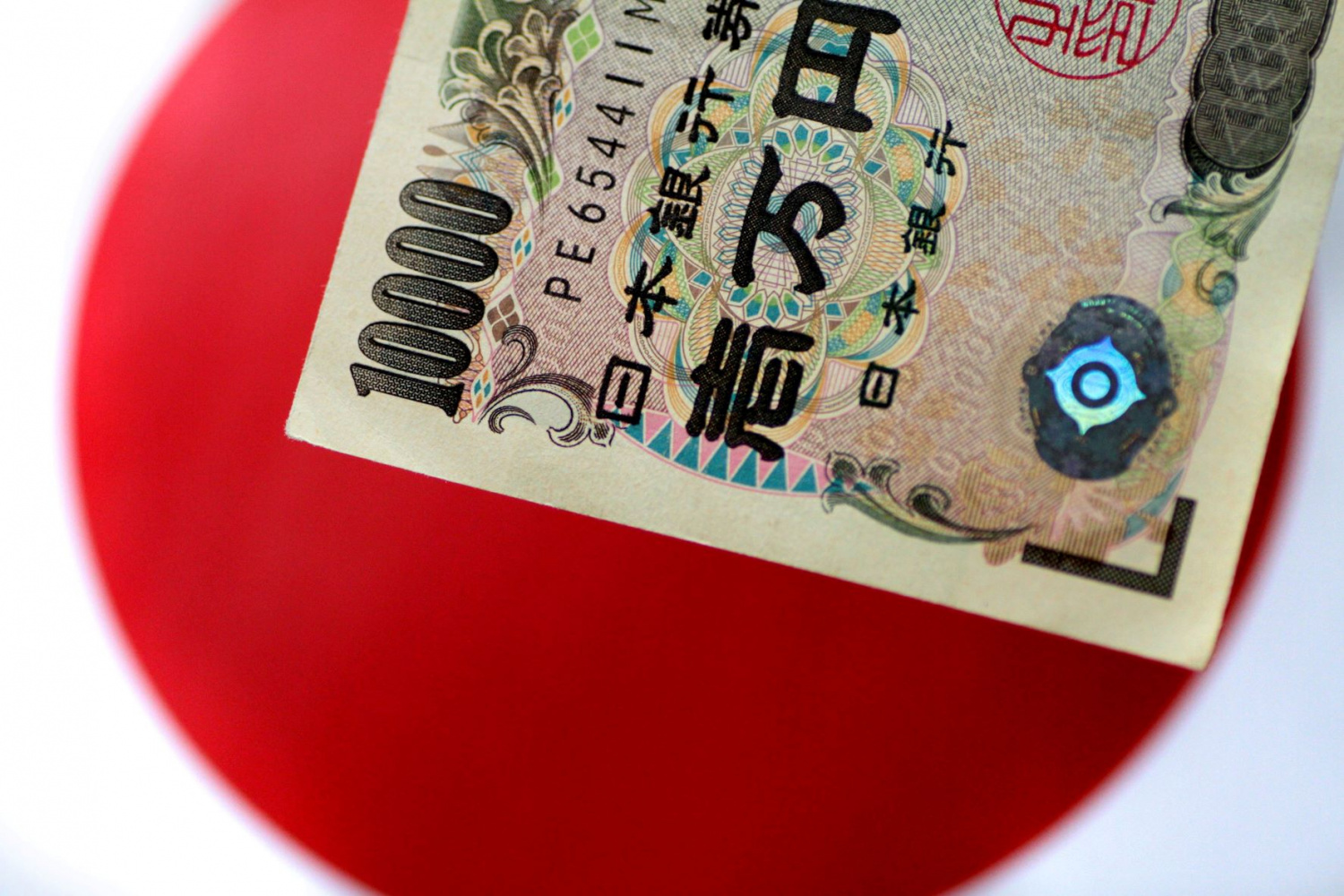 japan-working-towards-developing-digital-yen-to-keep-up-with-global