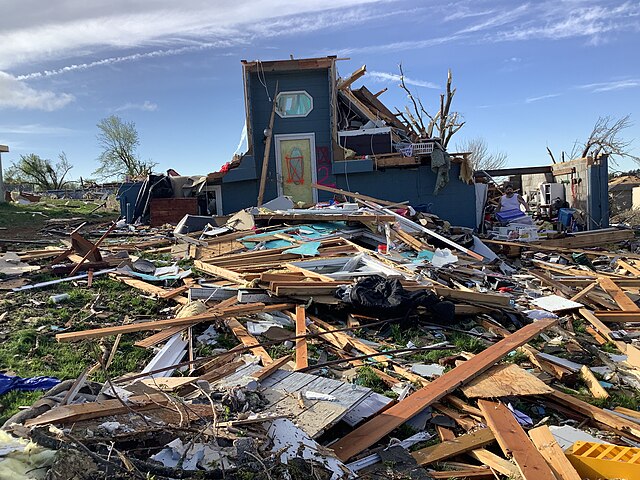 Severe Weather Sweeps U.S.: Heat Waves, Storms, and Floods Threaten ...