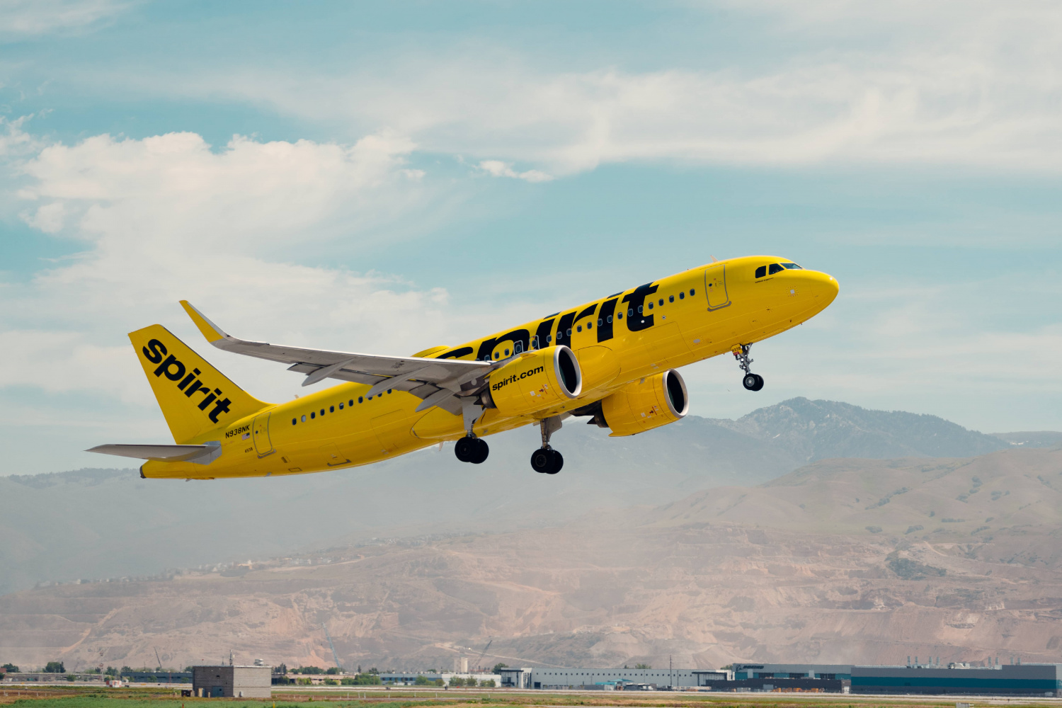 Spirit Airlines Faces Bankruptcy After Failed Frontier Merger Talks ...