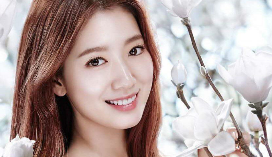 Park Shin Hye Recalls 'Great Memories' With Lee Min Ho And 'The Heirs