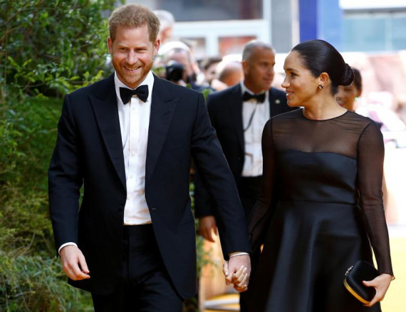 Duke And Duchess of Sussex, Harry, Meghan Greet Beyonce, Jay-Z At 'Lion King' Premiere