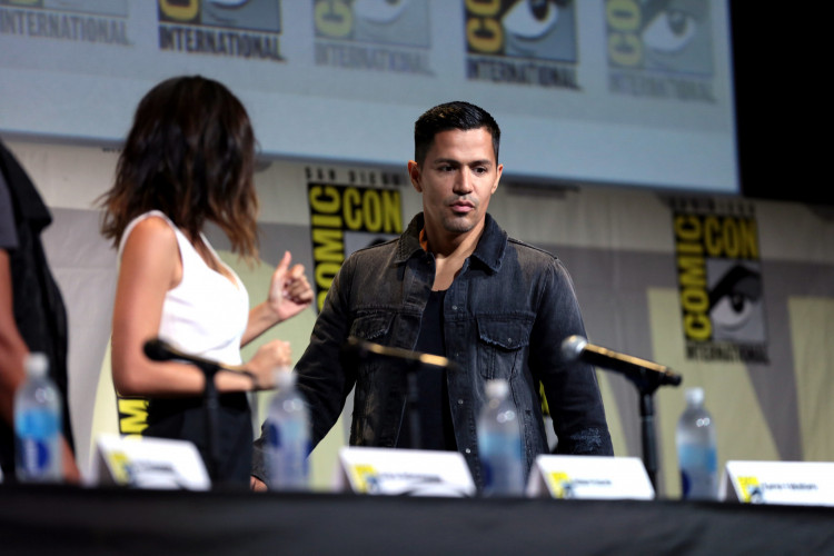Jay Hernandez