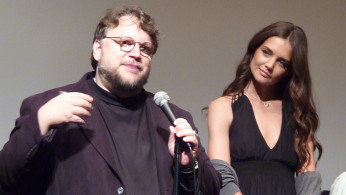 There are rumors that despite Katie Holmes' pretty face, she reportedly has 