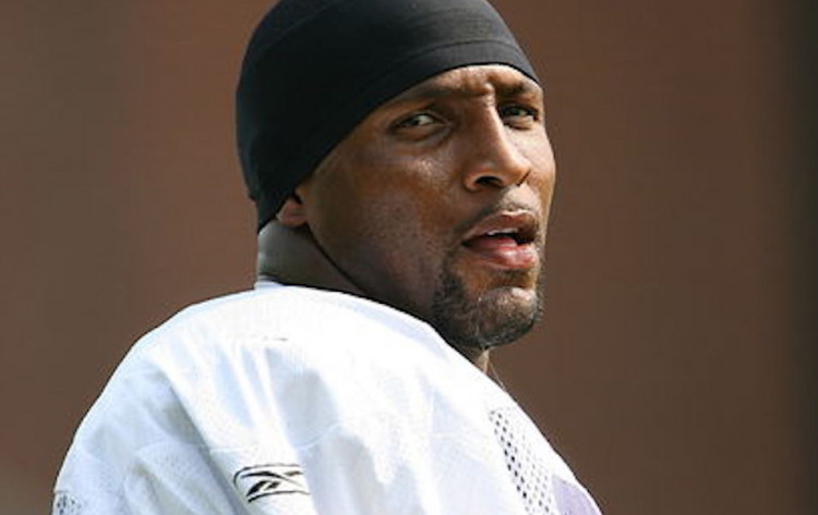 NFL superstar Ray Lewis forced to quit 'Dancing With The Stars' Season 28 due to injury.  Photo by Keith Allison/Flickr