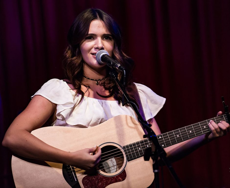 After Freeform announced "The Bold Type" Season 4, fans are now waiting for its release date.