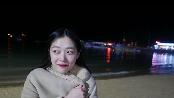 Sulli's Family On Their Way to Her House Following Death Report