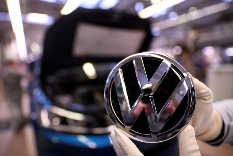 Volkswagen AG