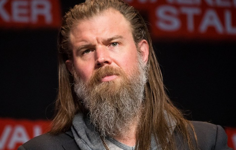 Ryan Hurst teases funny and bloody first meeting between Beta and Negan in 'The Walking Dead' Season 10. Photo by Sven Mandel/Wikimedia Commons