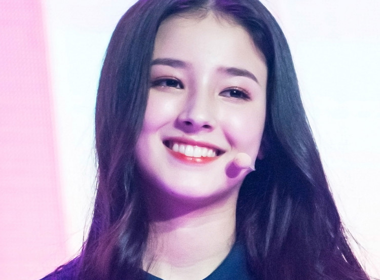 MOMOLAND Nancy regains control of her hacked Instagram account. Photo by railroad 철동야 연예인직찍/Wikimedia Commons