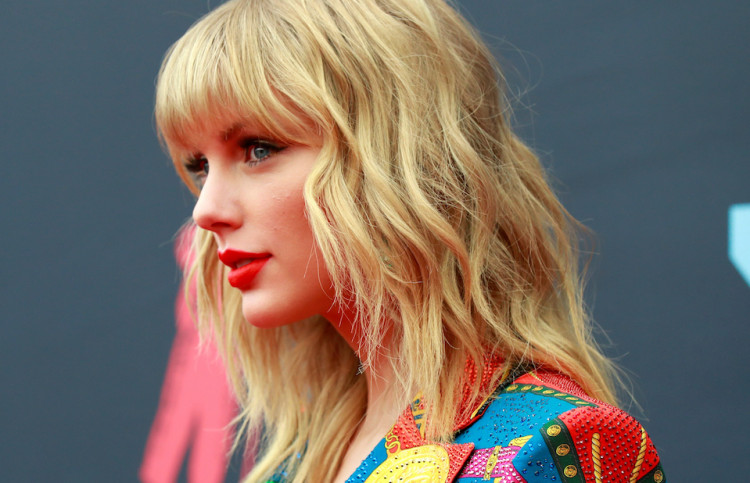 FILE PHOTO: 2019 MTV Video Music Awards - Arrivals - Prudential Center, Newark, New Jersey, U.S., August 26, 2019 - Taylor Swift.