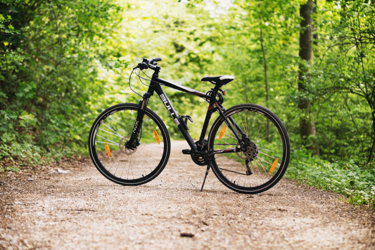 Black and white hardtail bike.