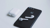 iphone 7 and airpods