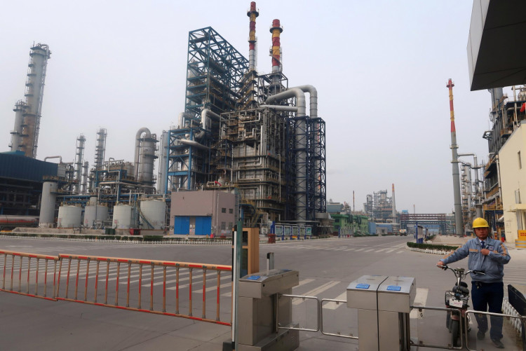 CHINESE PETROCHEM