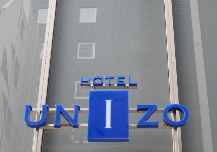 Unizo Holdings