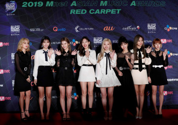 Twice Releases Teaser Images Tracklist For June Comeback Zara Larsson Tweets Excitement