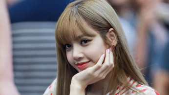 BLACKPINK Lisa
