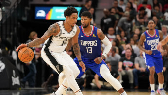 NBA: Los Angeles Clippers at San Antonio Spurs