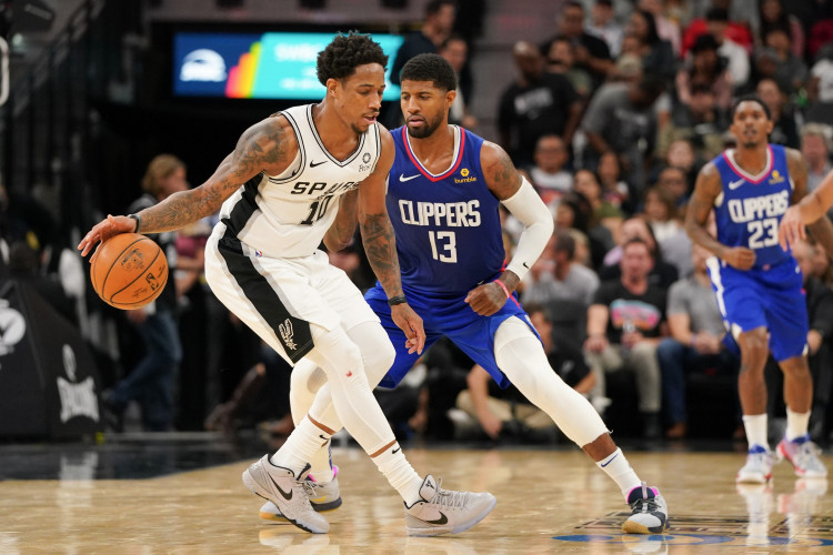 NBA: Los Angeles Clippers at San Antonio Spurs