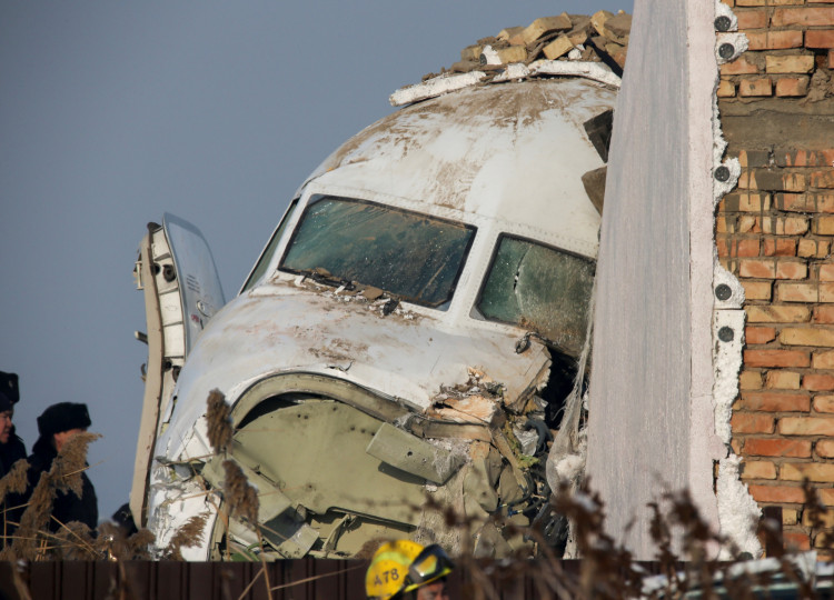 Kazakhstan Fokker 100 crash