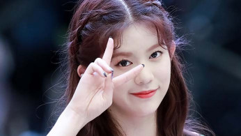 MOMOLAND Daisy