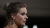 77th Golden Globe Awards - Arrivals - Beverly Hills, California, U.S., January 5, 2020 - Taylor Swift. REUTERS/Mario Anzuoni