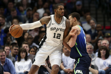 La Lakers Roster Upgrades Plans Make Lamarcus Aldridge A Clear Trade Target