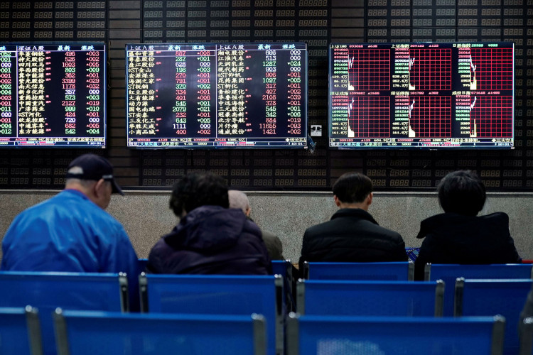 Shanghai growing demand for economic and management consulting services