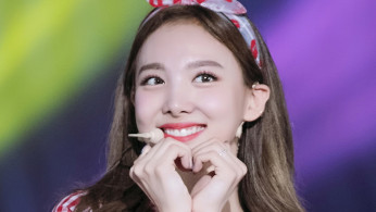 TWICE's Nayeon reveals what scares her and her plan to write her own songs. Photo by 월아조운/Wikimedia Commons