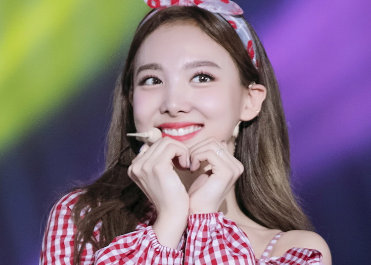 TWICE's Nayeon reveals what scares her and her plan to write her own songs. Photo by 월아조운/Wikimedia Commons