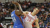 Donatas Matiejunas and Hasheem Thabeet