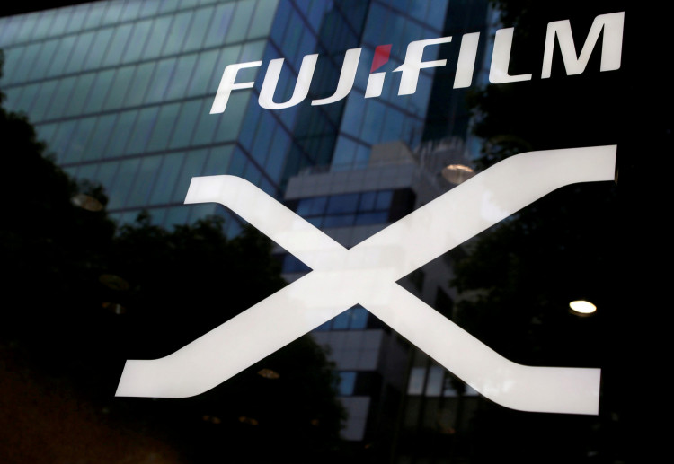FUJIFILM