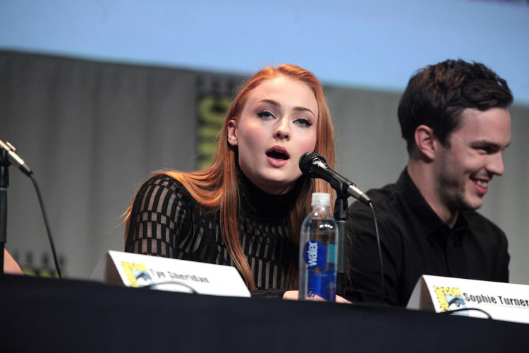 Sophie Turner & Nicholas Hoult