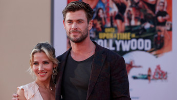 FILE PHOTO: Chris Hemsworth and Elsa Pataky pose at the premiere of 
