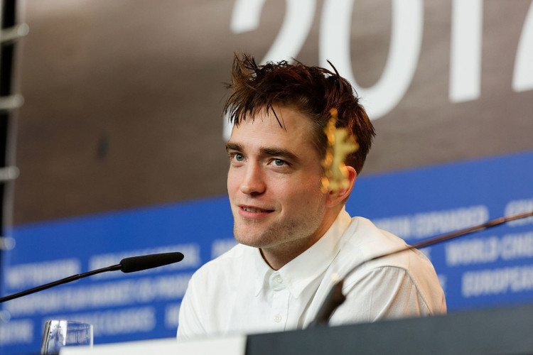 Robert Pattinson