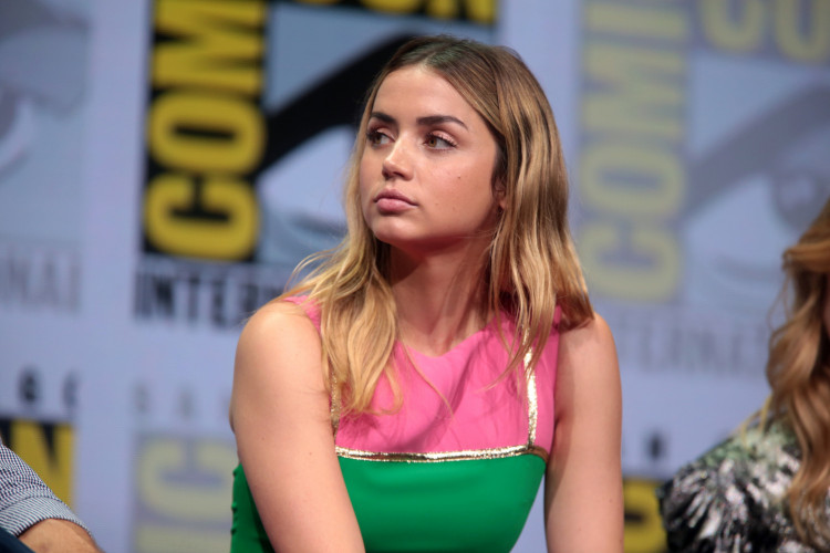 Ana De Armas allegedly expecting her first baby with Ben Affleck. Photo by Gage Skidmore/Wikimedia Commons