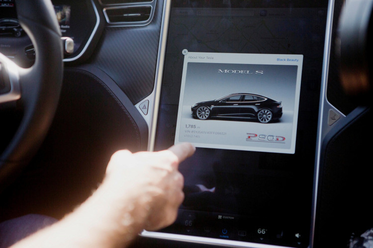 Tesla Model S